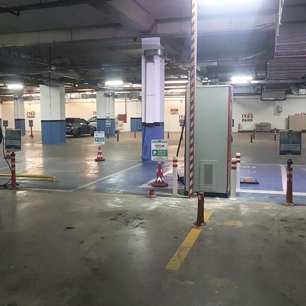 Iyaşpark Avm Otopark İçi Duba x 75 Adet