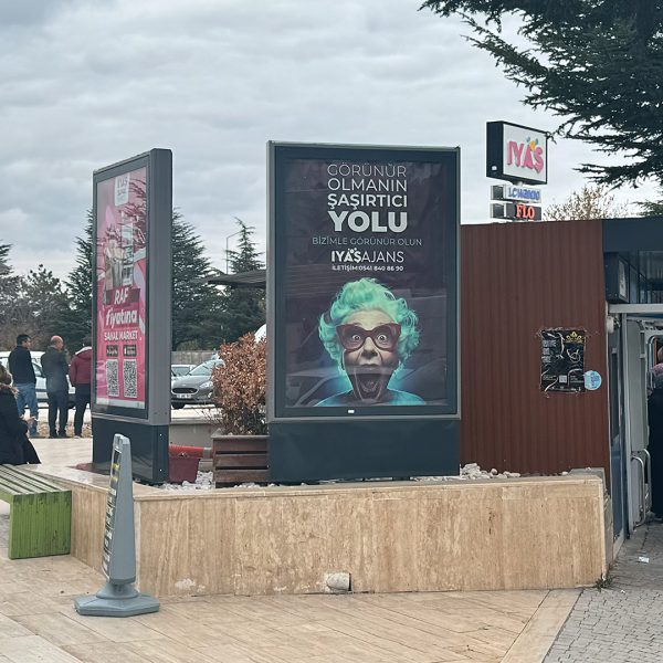 Iyaş Market Işıklı Raket Billboard No:2 - Görsel 2